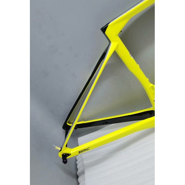 bmc carbon frame